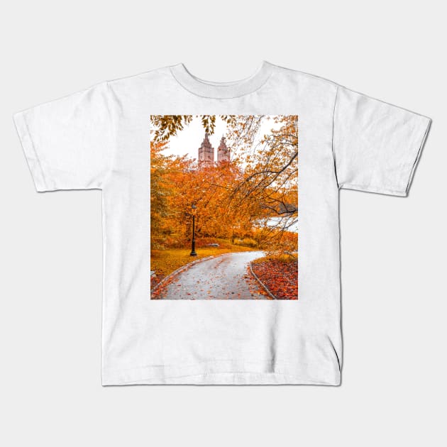 Central Park Fall 5 Kids T-Shirt by igjustin